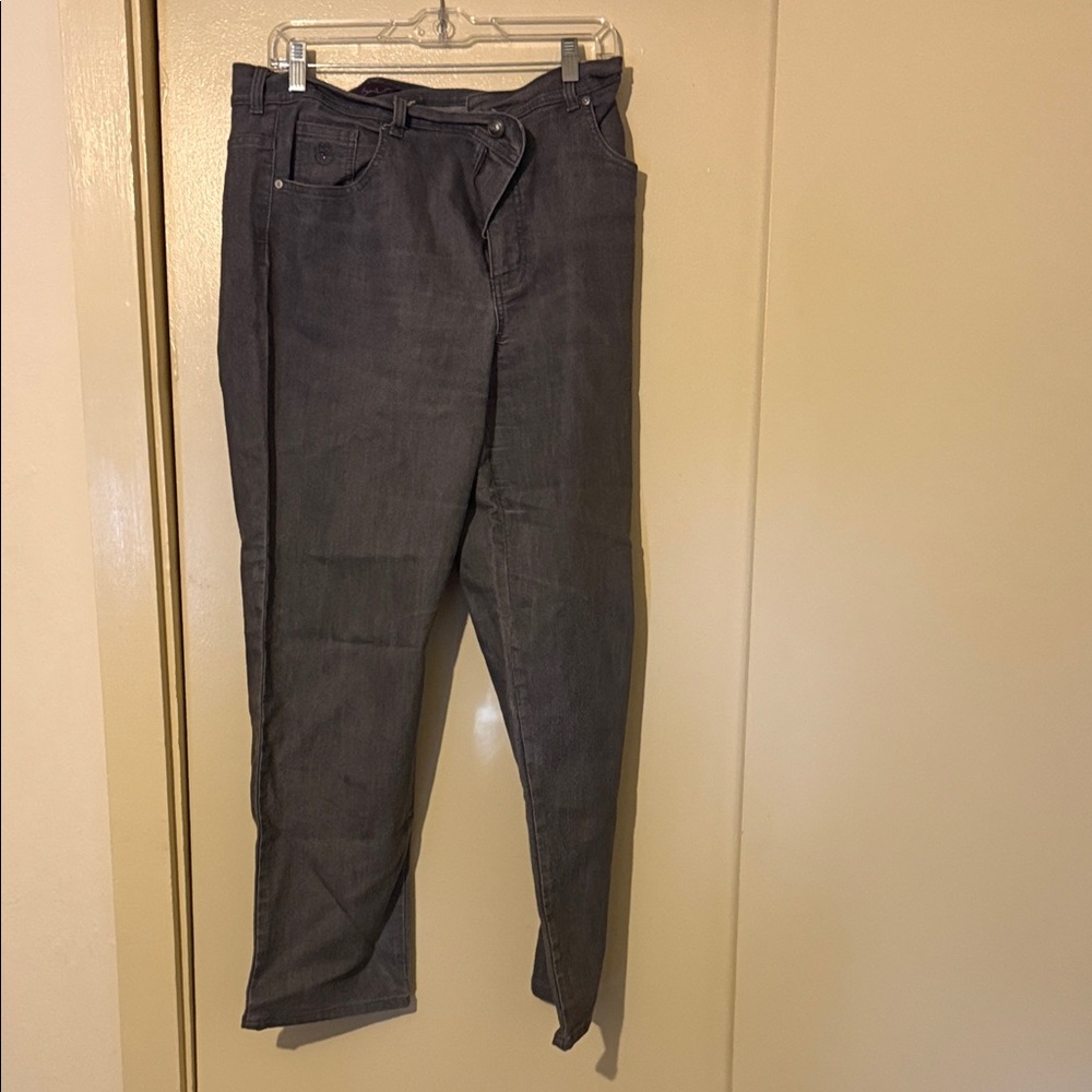 Gloria Vanderbilt Charcoal Jeans